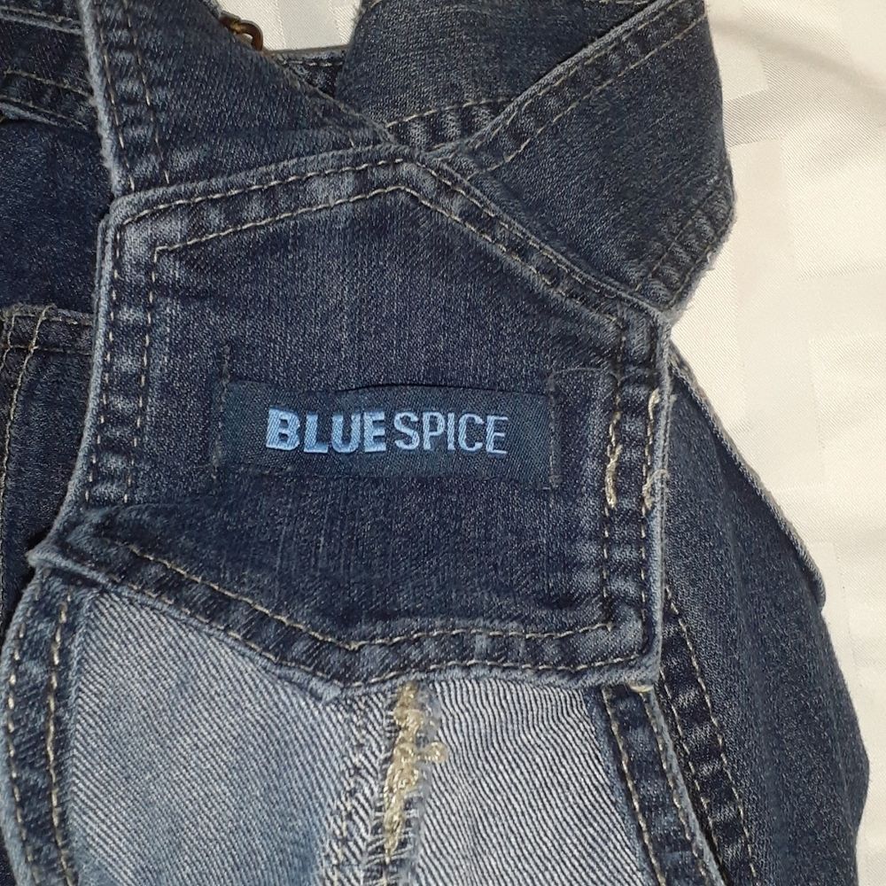 Bluespice Medium Wash Denim Overall Shorts Cuffed Juniors SIZE 1 - Picture 4 of 8